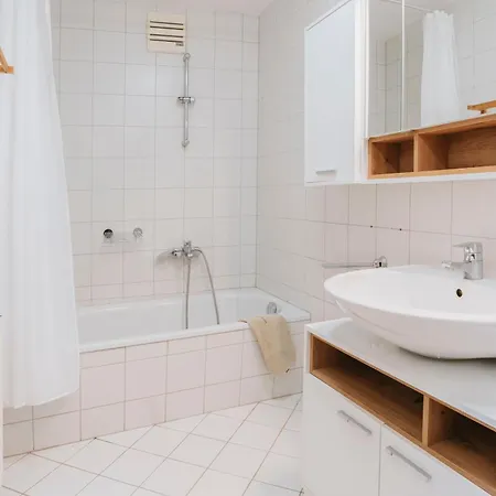 Naturparkresort Weisser Tauernwolf Appartement *